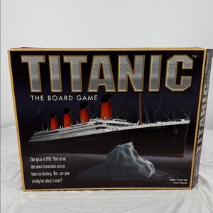 Titanic The Board Game Universal Games 1998 Vintage Made in USA COMPLETE Family